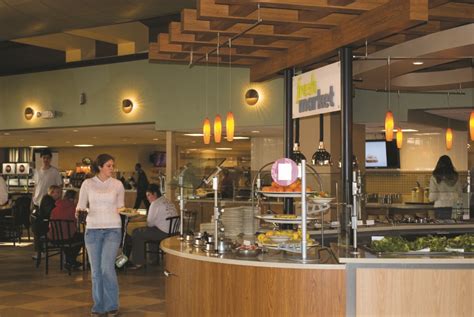 Located on the third floor of The Commons, this location offers unique views of the campus as well as a more elevated dining experience. . Dine on campus umbc
